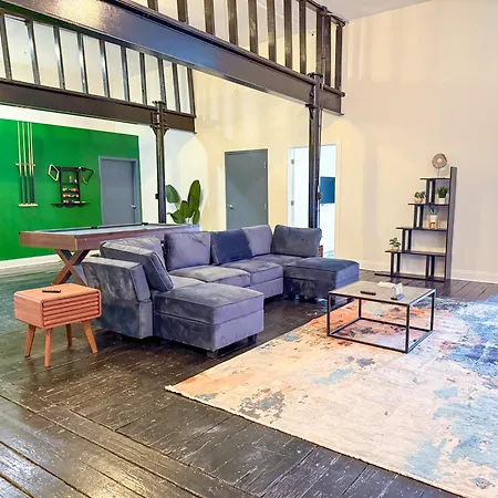 Luxury 5Br South Loop Suite With Pool Table And Optional Parking Near Mccormick Place, Field Museum And Soldier Field